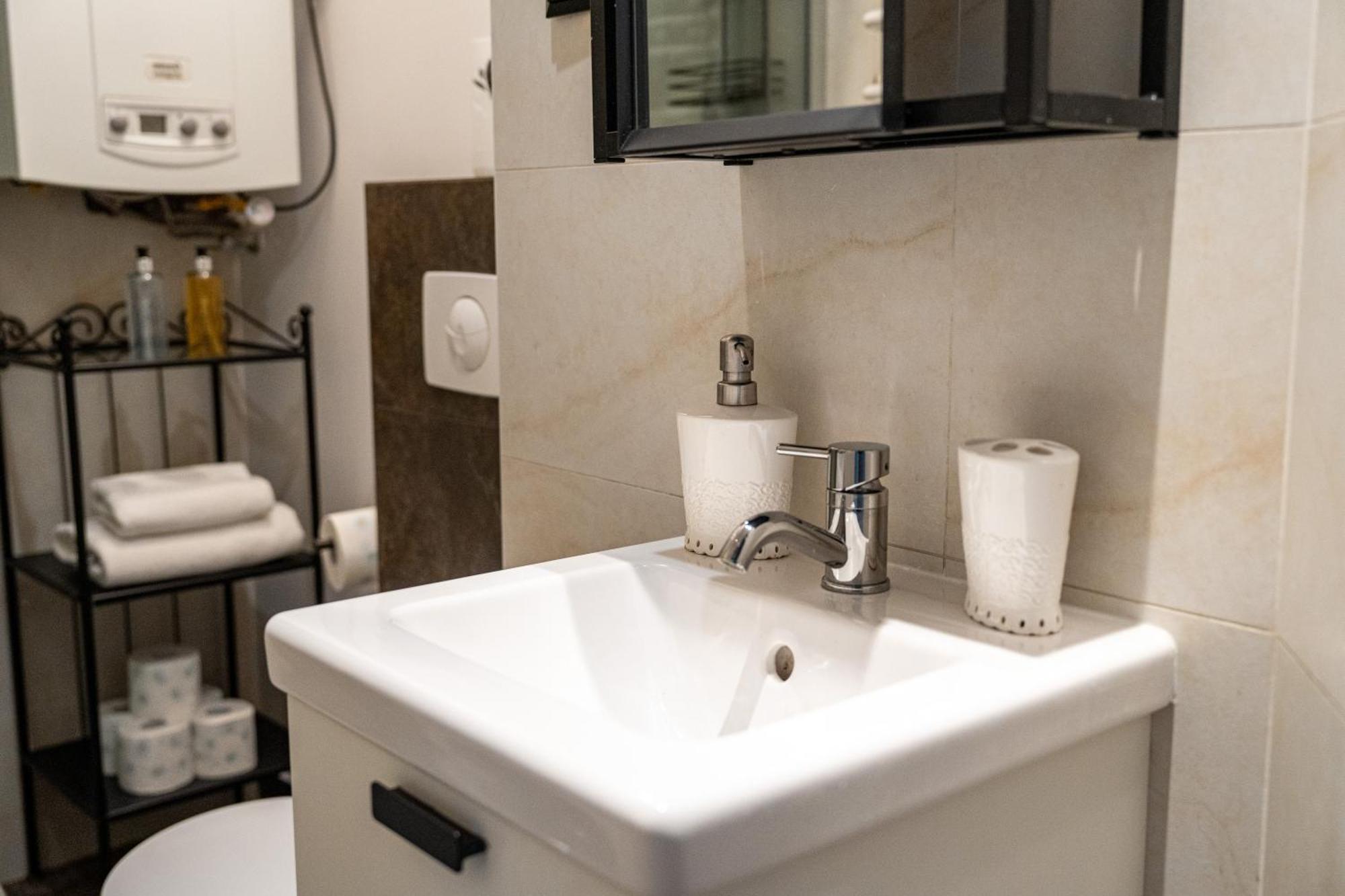 Vista View Apartment คราคูฟ ภายนอก รูปภาพ